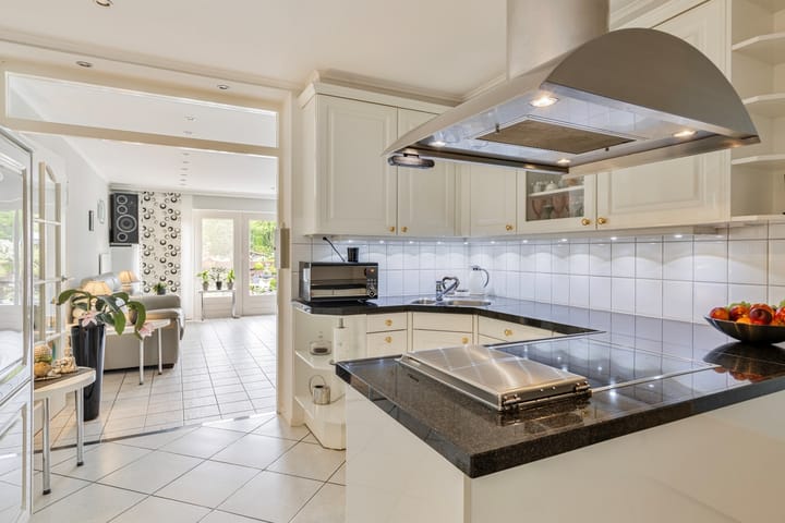 Foto 9 van Brugweg 45