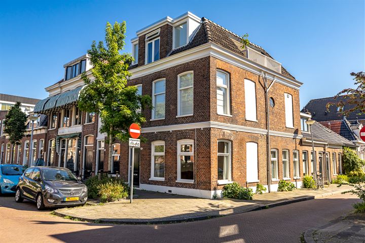 View photo 27 of Mauritsstraat 30