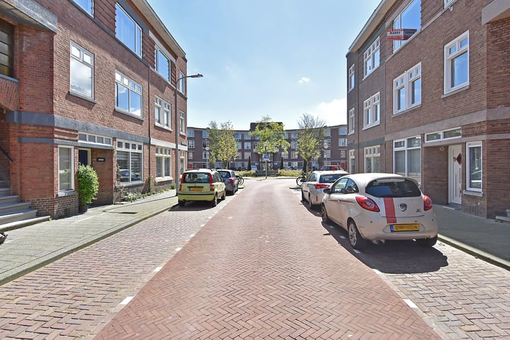 Bekijk foto 3 van Joan Maetsuyckerstraat 205