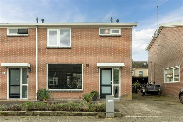 Bekijk foto 1 van Webbinkstraat 19