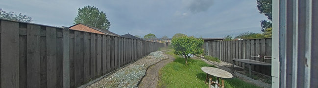 Bekijk 360° foto van Achtertuin van Kanaalzicht 22