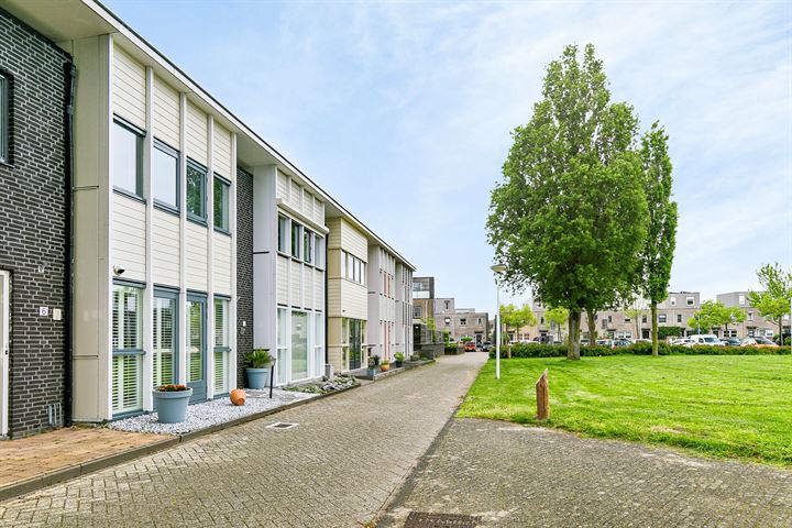 Bekijk foto 42 van Giebelhof 5