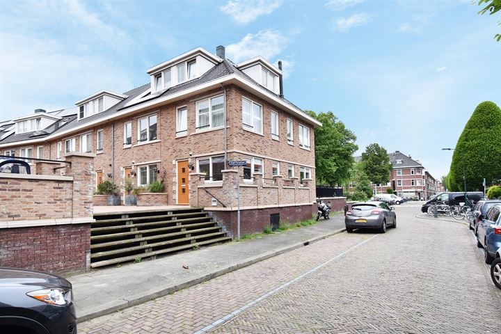 Bekijk foto 7 van Graaf Florisstraat 1