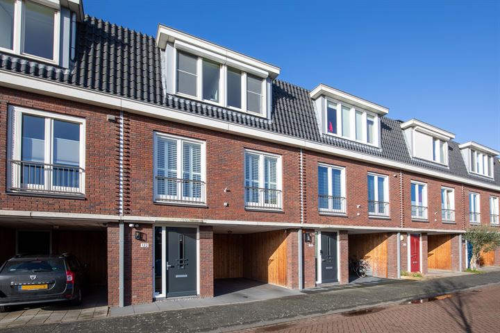 Bekijk foto 1 van Lisdoddestraat 132