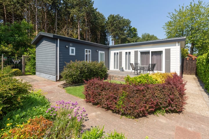 Foto 1 van Vijverhof 12