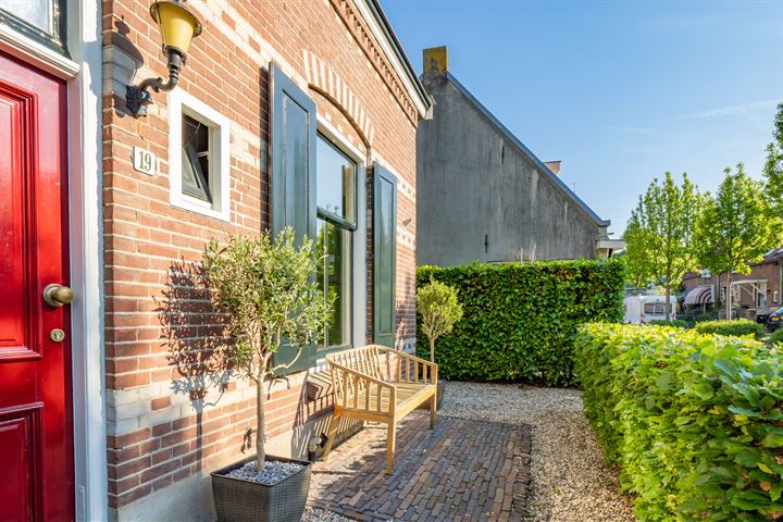 Bekijk foto 31 van Prins Bernhardweg 19