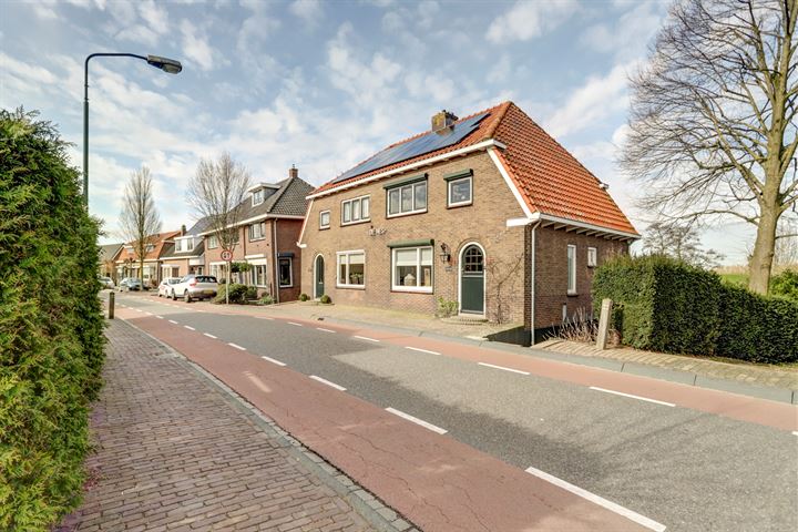 Bekijk foto 55 van Voorstraat 63