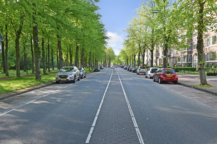 Bekijk foto 40 van Huis te Landelaan 196