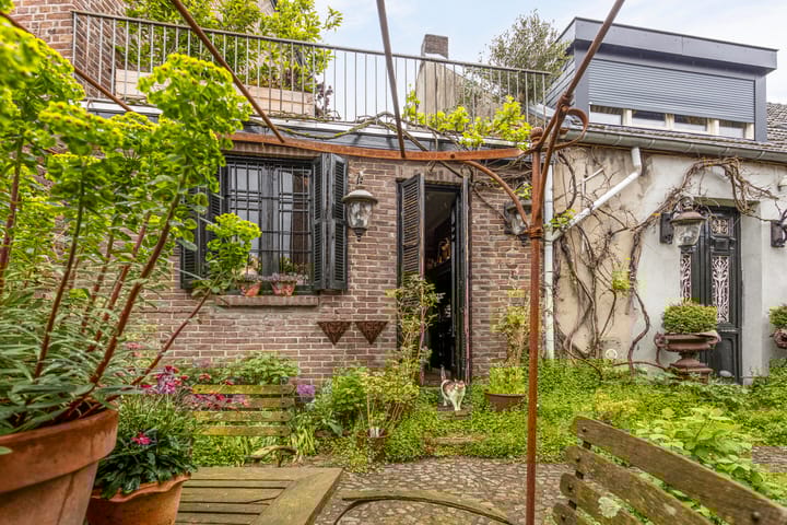 Photo 47 of Grotestraat 3