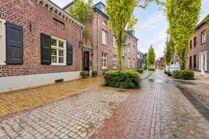 Photo 56 of Grotestraat 3