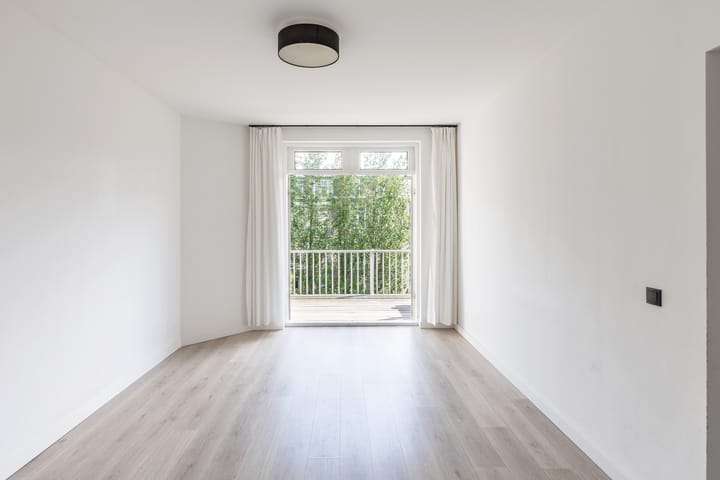 Foto 8 van Eerste Helmersstraat 295-3