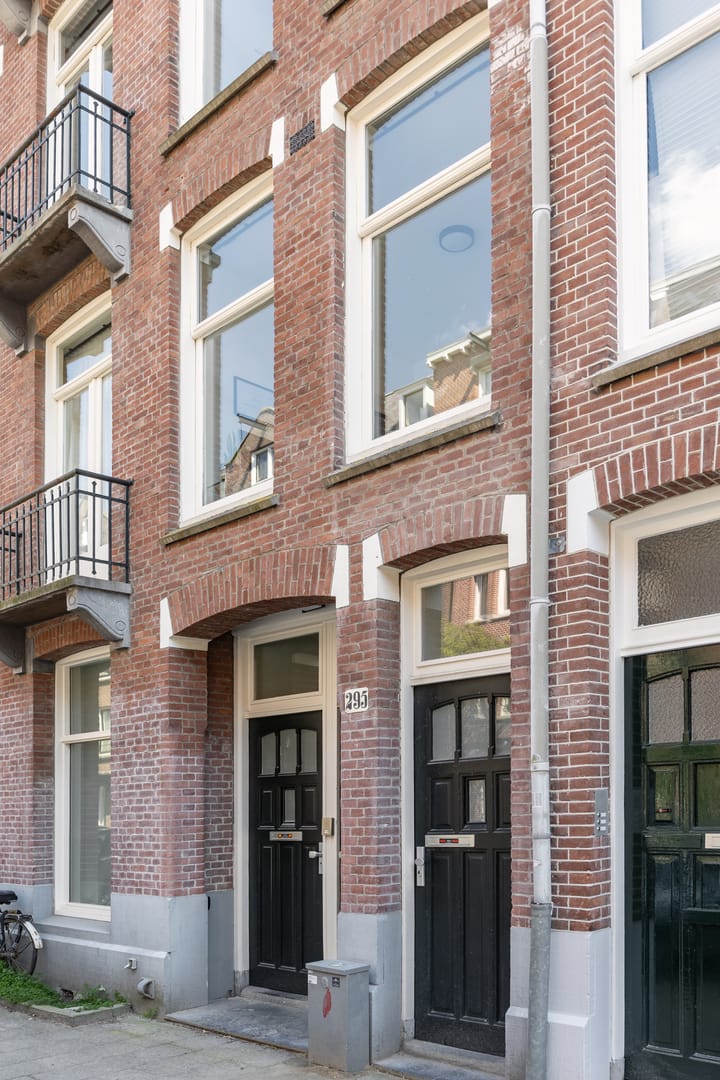 Foto 21 van Eerste Helmersstraat 295-3