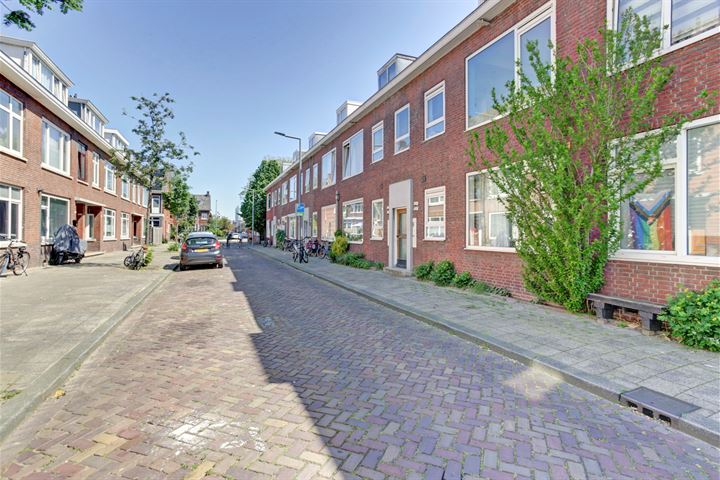 Bekijk foto 18 van Nieuwenhoornstraat 104-A