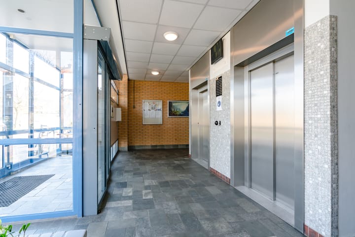 Foto 2 van Van Adrichemstraat 303