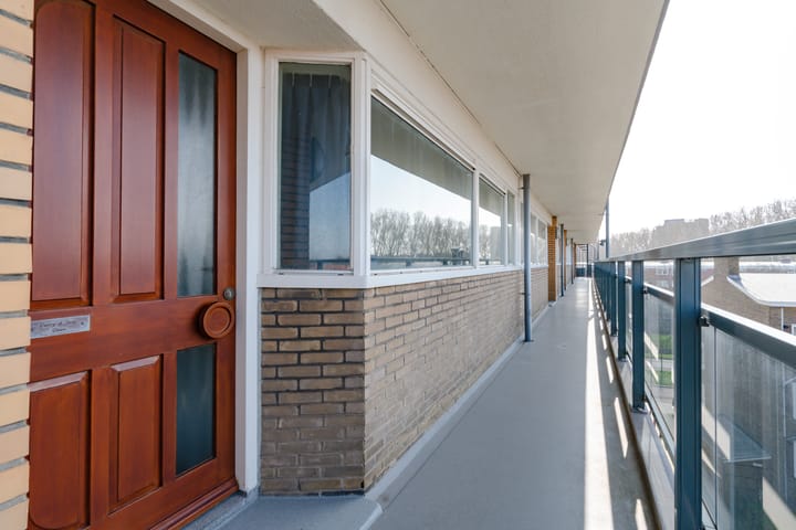 Foto 5 van Van Adrichemstraat 303