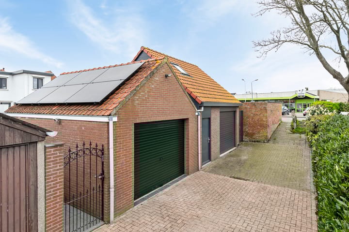 Foto 32 van Axelsestraat 128