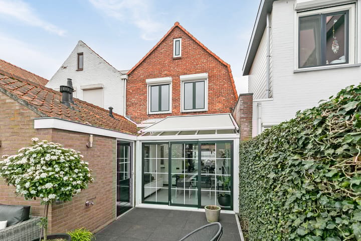 Foto 35 van Axelsestraat 128