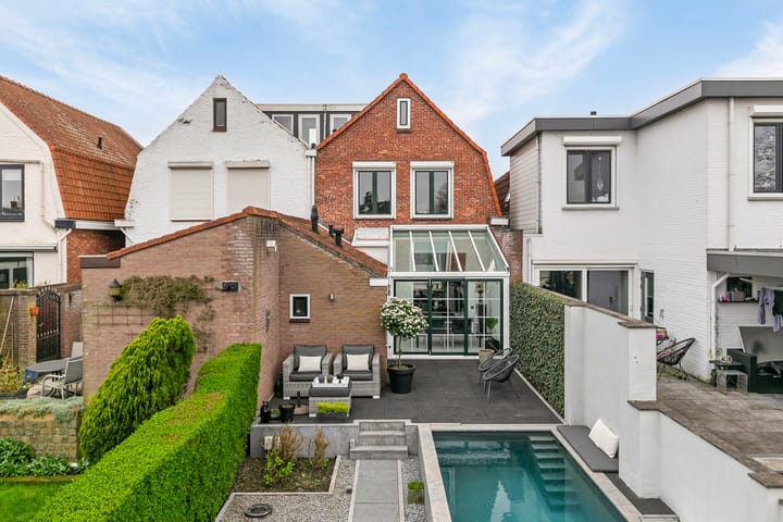 Foto 44 van Axelsestraat 128