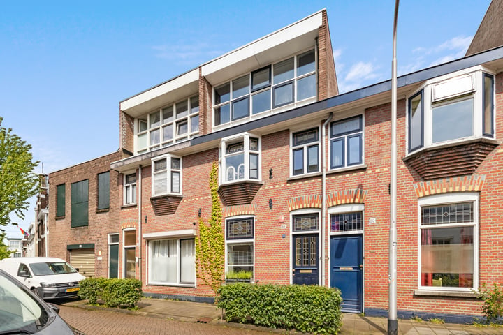 Bekijk foto 1 van Kruisstraat 18