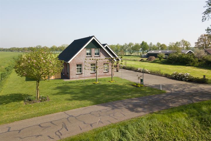 Bekijk foto 1 van Oostendorperdiek 25