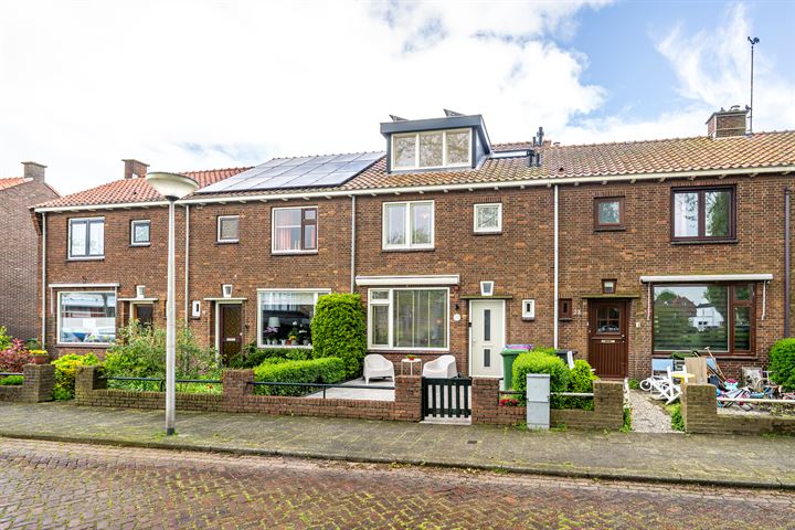 View photo 4 of Prins Hendrikstraat 21