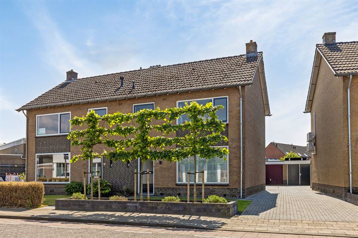 Bekijk foto 1 van D.J. Bunschotenstraat 3