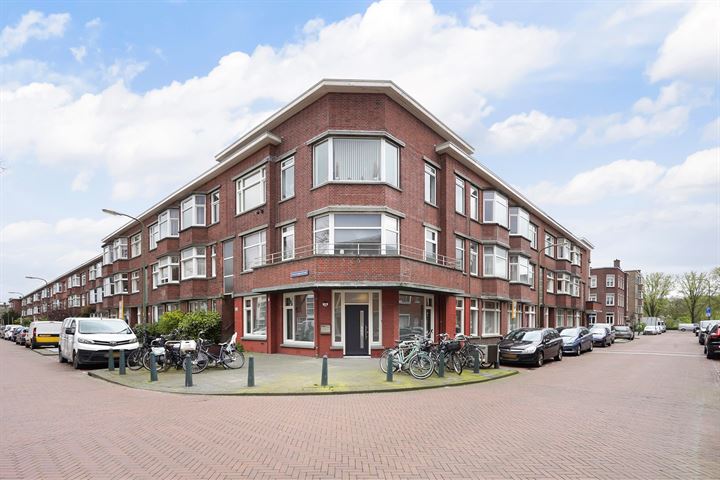 Bekijk foto 31 van Amerongenstraat 124