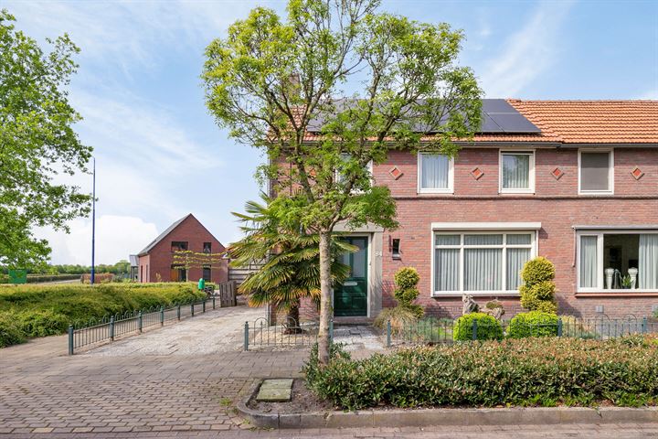 Bekijk foto 3 van Irenestraat 84