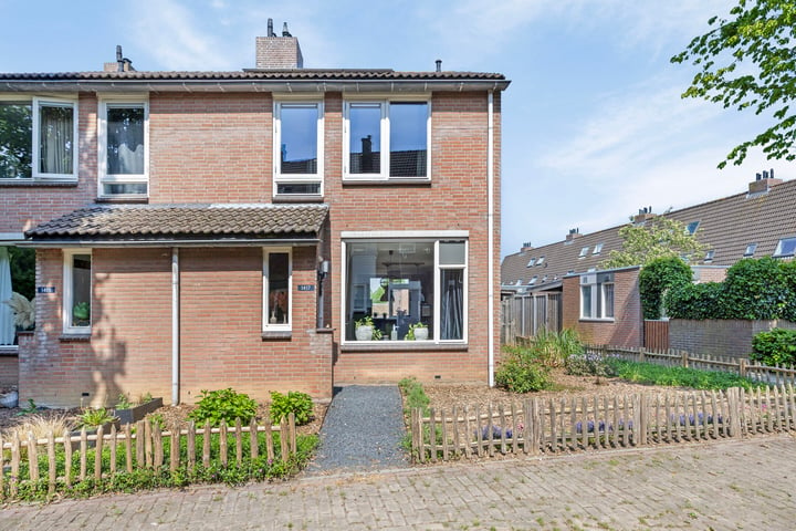 View photo 1 of Hoogmeer 1417