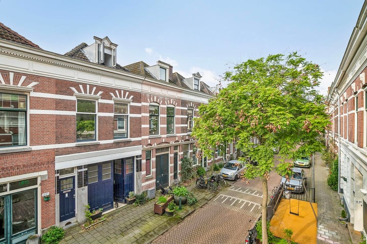 View photo 7 of Volmarijnstraat 64-A