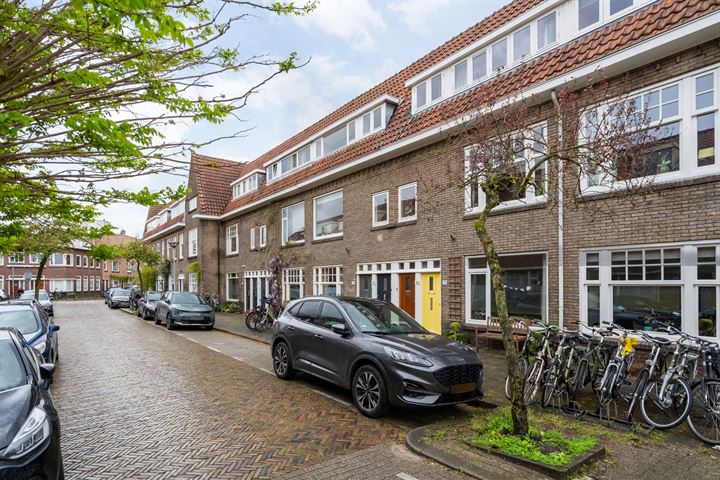 Bekijk foto 1 van Weltevredenstraat 31