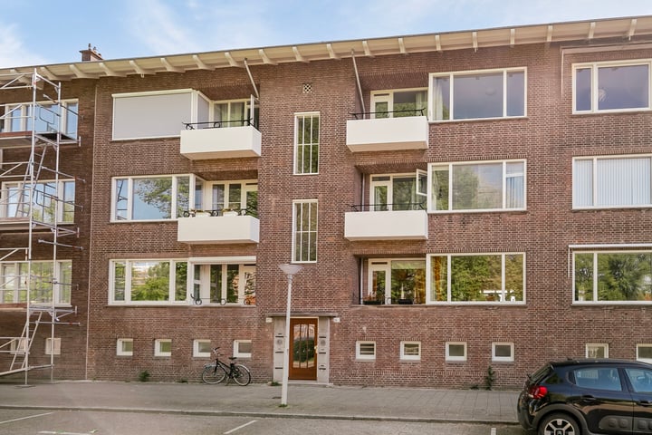 Bekijk foto 1 van Rubensstraat 20-A