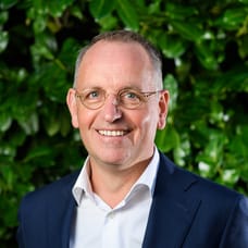 Sacha Uitdewilligen - Makelaar (Directeur)