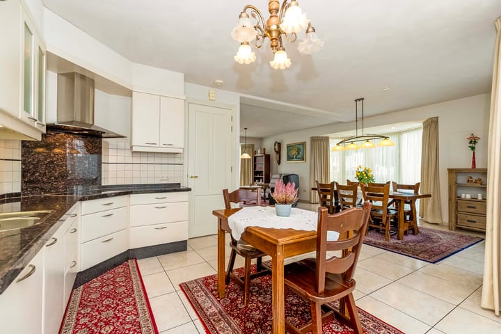 Foto 12 van De Sparren 1-A