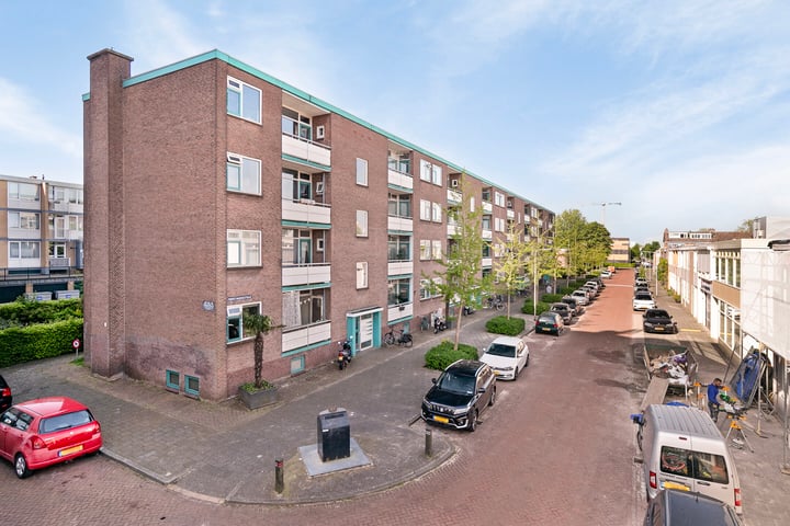 Bekijk foto 5 van Prinses Marijkestraat 11