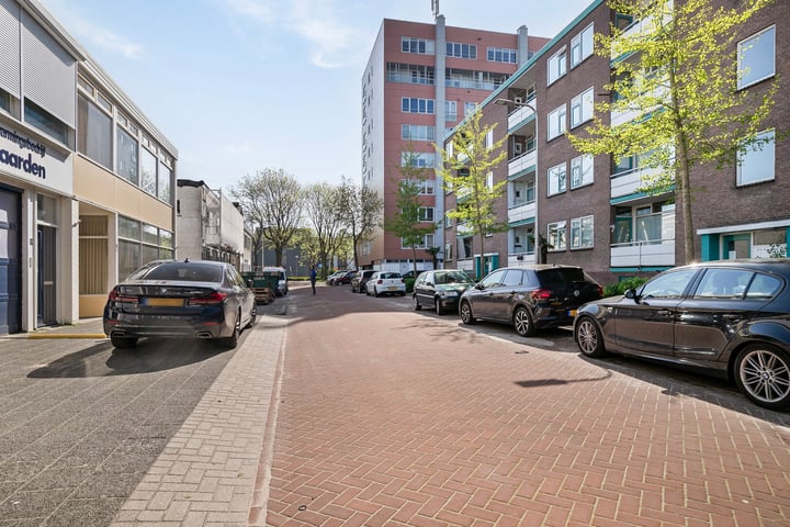 Bekijk foto 26 van Prinses Marijkestraat 11