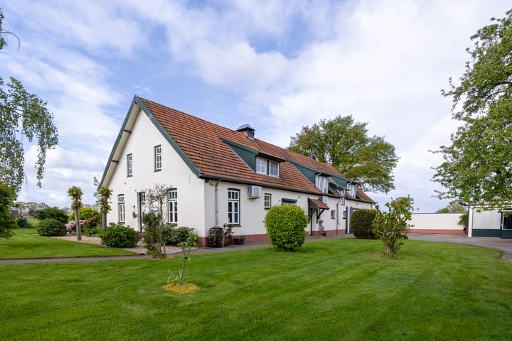 Foto 104 van Grensweg 3