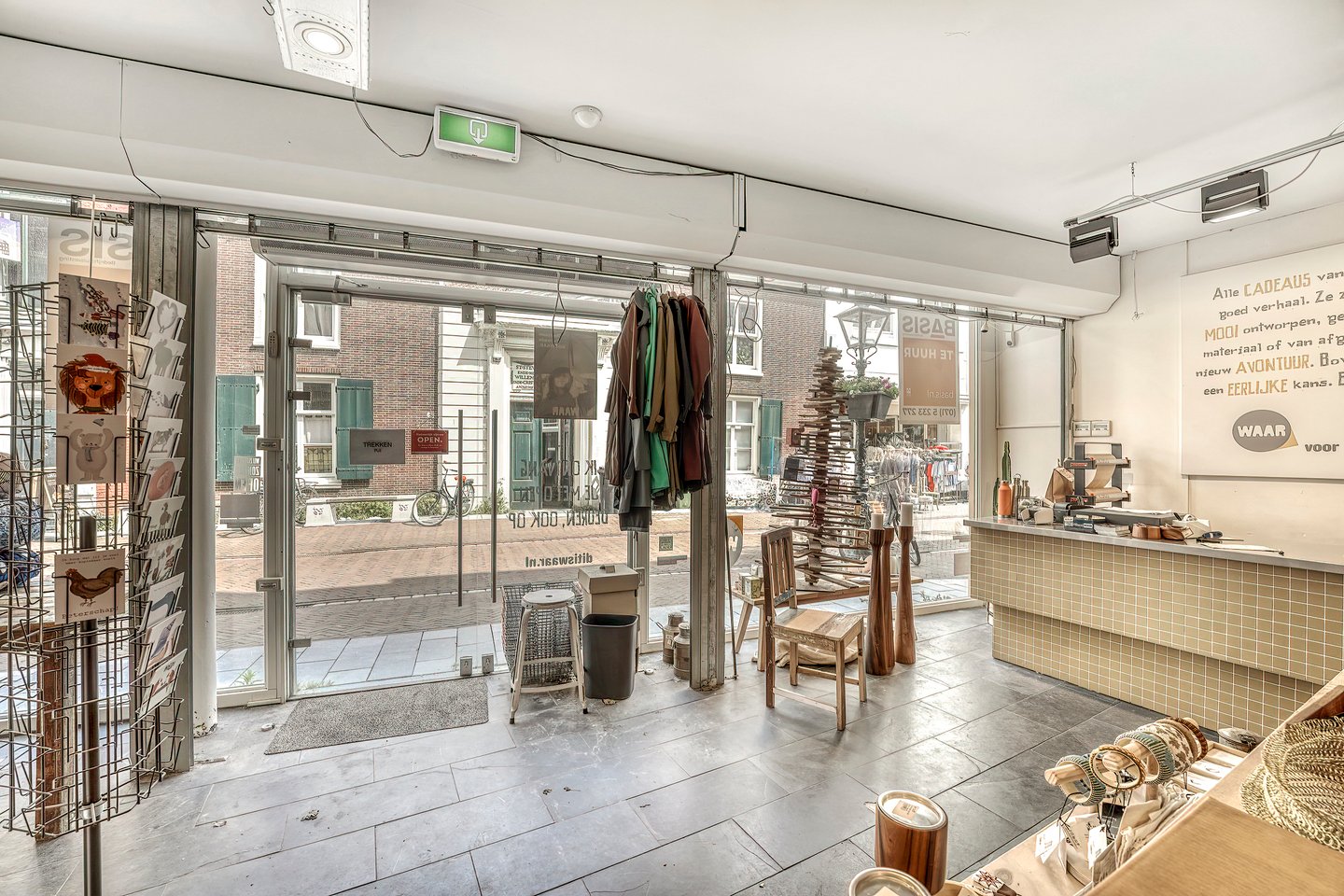 Bekijk foto 2 van Haarlemmerstraat 53-A