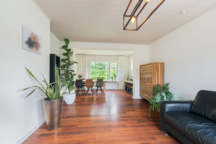 Foto 3 van Beneluxstraat 8