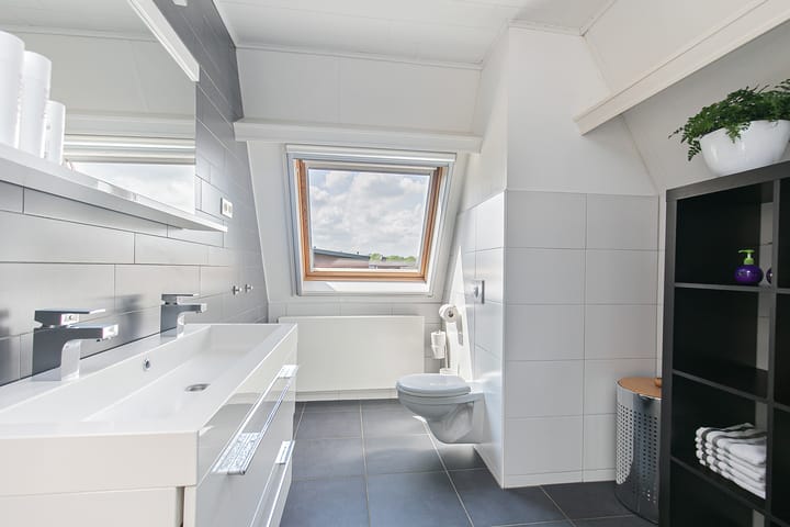 Foto 4 van Beneluxstraat 8