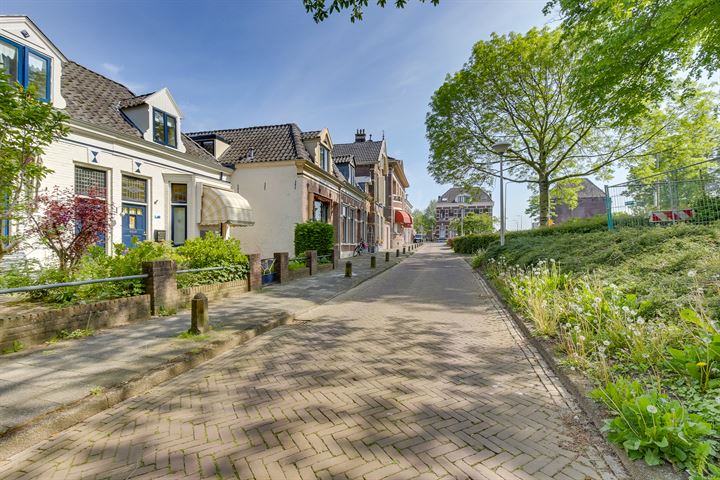 Bekijk foto 6 van Lyceumstraat 7