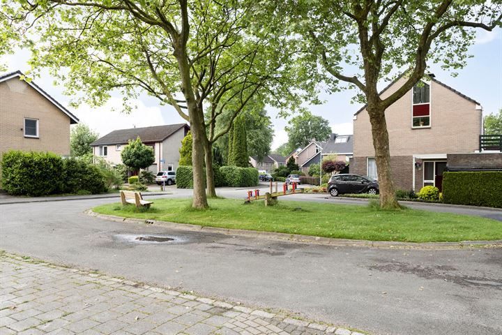 Bekijk foto 41 van Sambrestraat 22