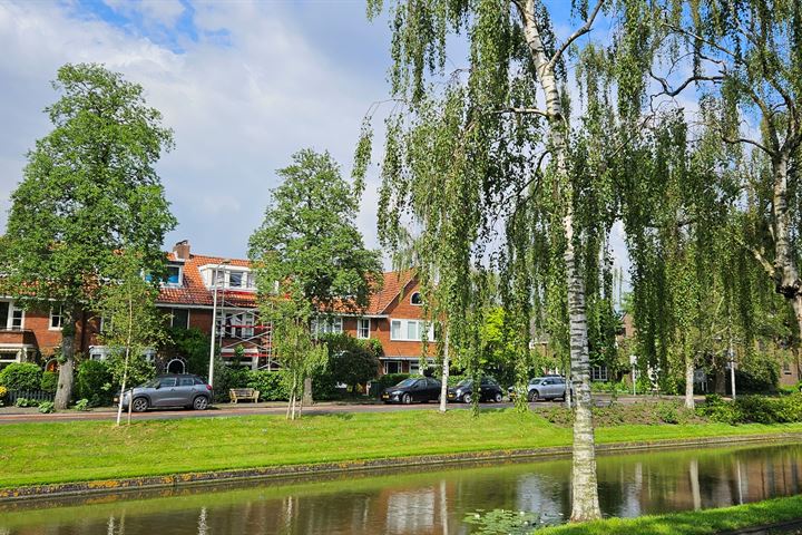 Bekijk foto 28 van Graaf Aelbrechtlaan 141