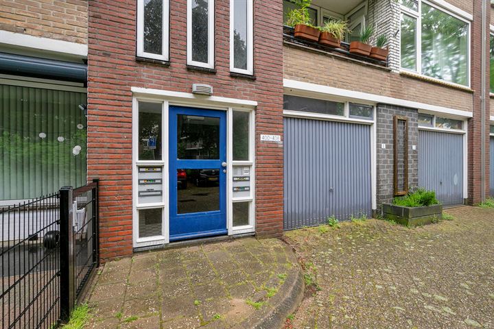 View photo 7 of Thorbeckestraat 404