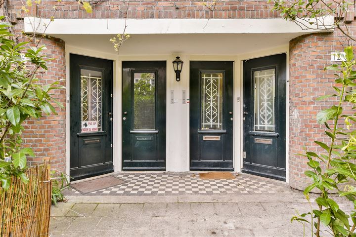 Bekijk foto 3 van Danie Theronstraat 12-B