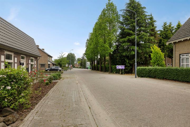 Bekijk foto 35 van Kruisstraat 46