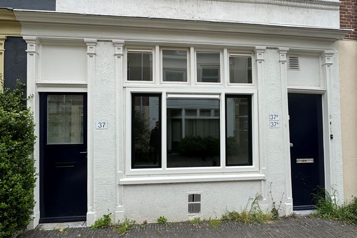 Bekijk foto 15 van Willemstraat 37