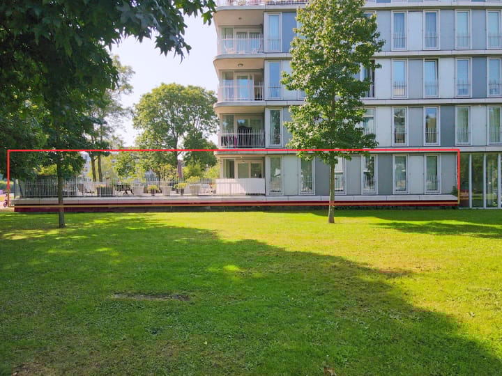 Photo 1 of Professor J.H. Gunningstraat 91