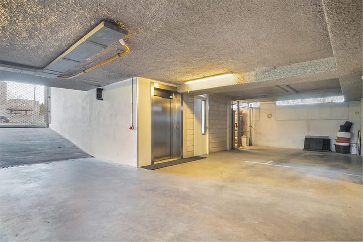 Photo 5 of Professor J.H. Gunningstraat 91