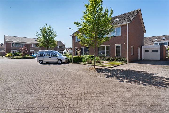 Bekijk foto 35 van Ribesstraat 36